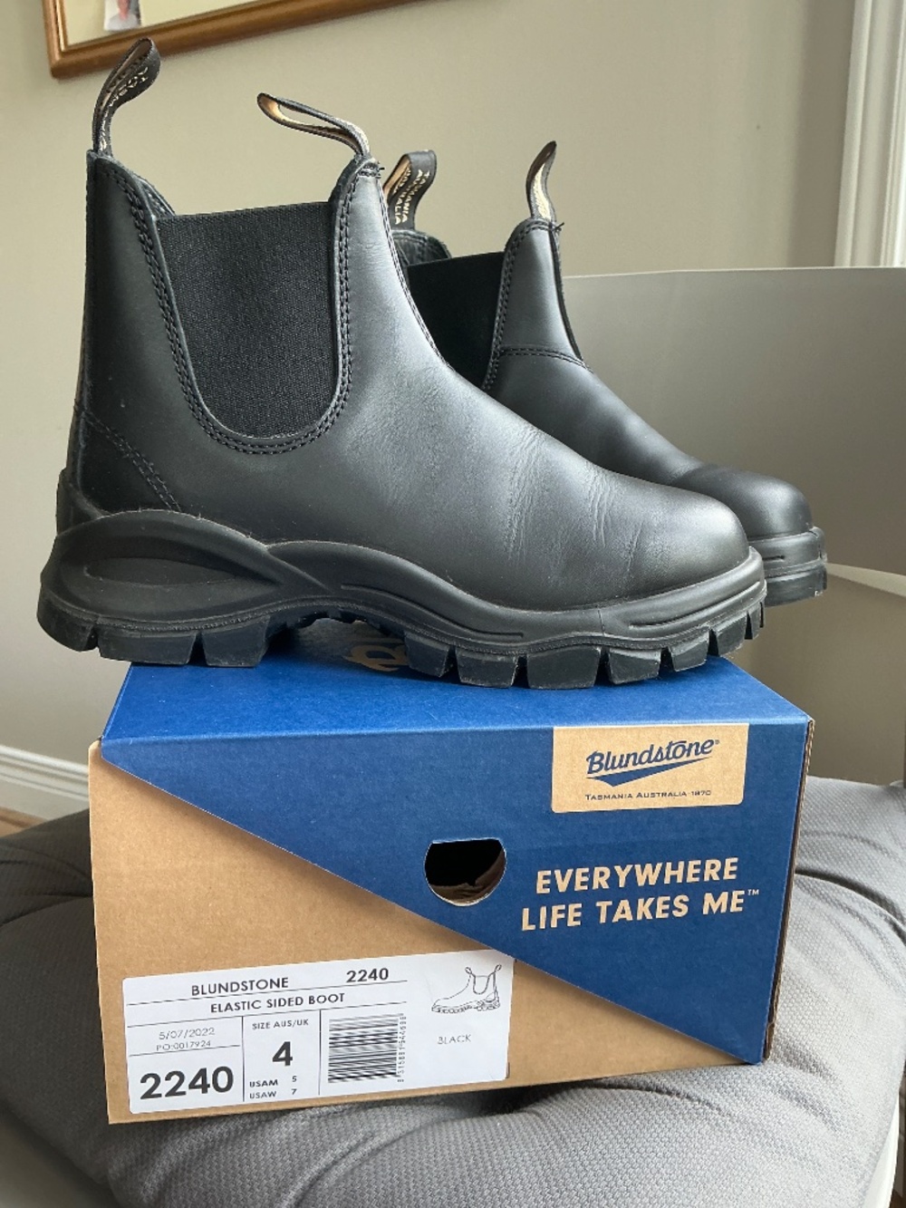 Blundstone Boots 2240 - Picture 3 of 3